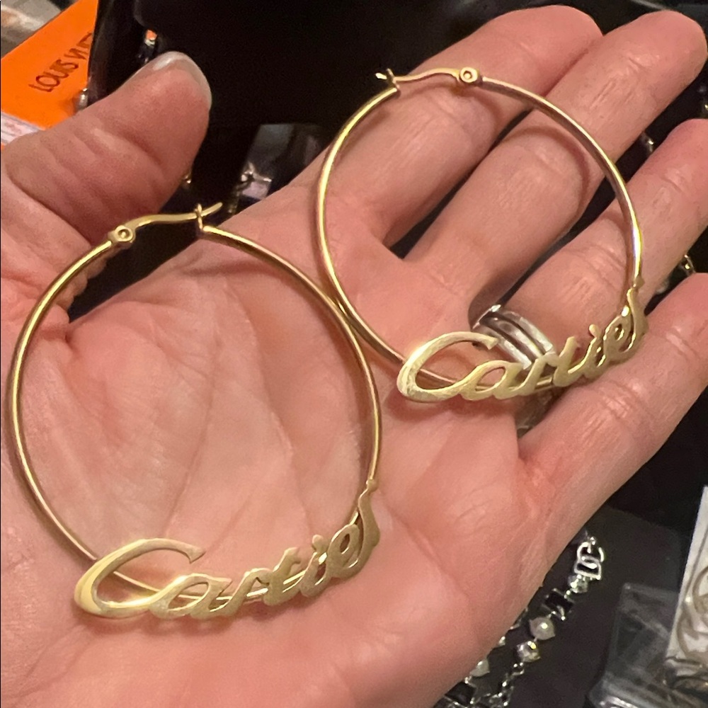 Gold Hoop Earrings with Script Design - Picture 3 of 4